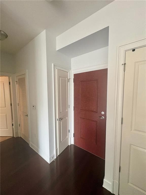 1 bedroom, 1 bathroom, 850 sq ft condominium for sale at 200 River Vista Drive 732, Atlanta, GA 30339 — photo 2