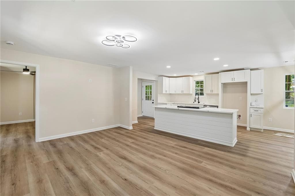 3 bedroom, 2 bathroom, 1,271 sq ft single family residence for sale at 1970 Oana Street, Atlanta, GA 30310 — photo 3