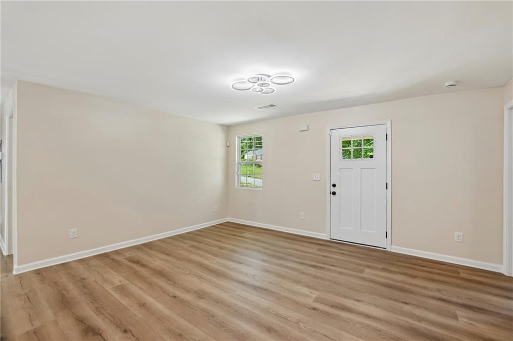 3 bedroom, 2 bathroom, 1,271 sq ft single family residence for sale at 1970 Oana Street, Atlanta, GA 30310 — photo 5