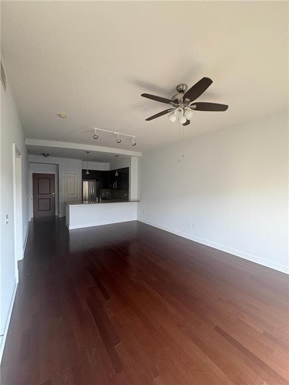 1 bedroom, 1 bathroom, 850 sq ft condominium for sale at 200 River Vista Drive 732, Atlanta, GA 30339 — photo 4