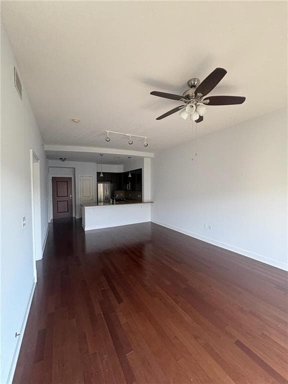1 bedroom, 1 bathroom, 850 sq ft condominium for sale at 200 River Vista Drive 732, Atlanta, GA 30339 — photo 5