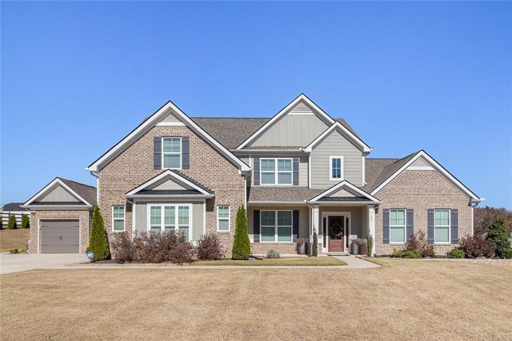 5 bedroom, 4 bathroom, 4,657 sq ft single family residence under contract at 106 Graceton Farms Drive, Senoia, GA 30276 — photo 4