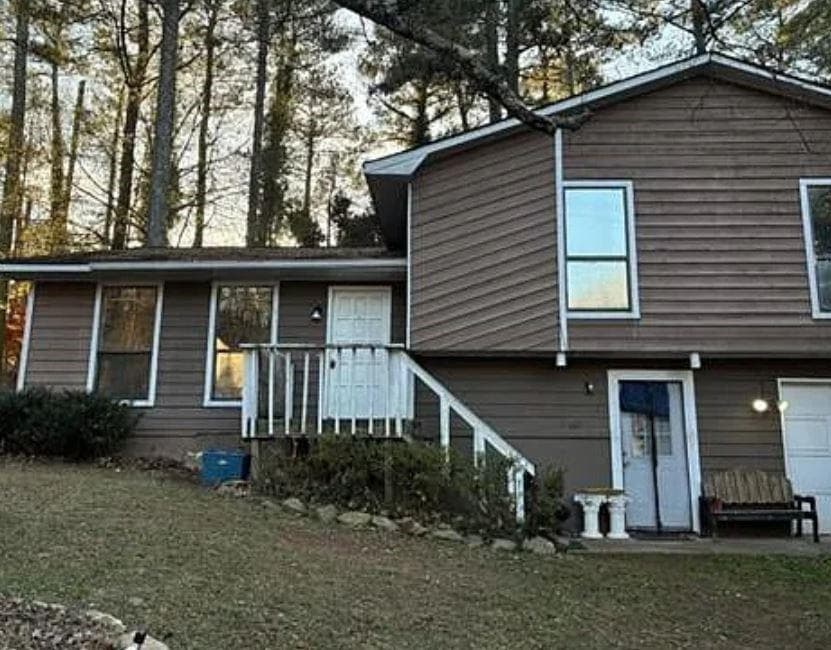 3 bedroom, 3 bathroom, 1,431 sq ft single family residence for rent at 3253 Deshong Drive, Stone Mountain, GA 30087 for $1,399 a month