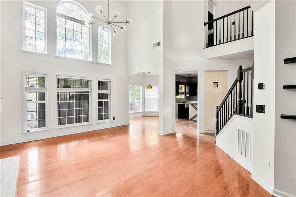 3 bedroom, 3 bathroom, 2,260 sq ft single family residence under contract at 1229 Crescentwood Lane, Decatur, GA 30032 — photo 9