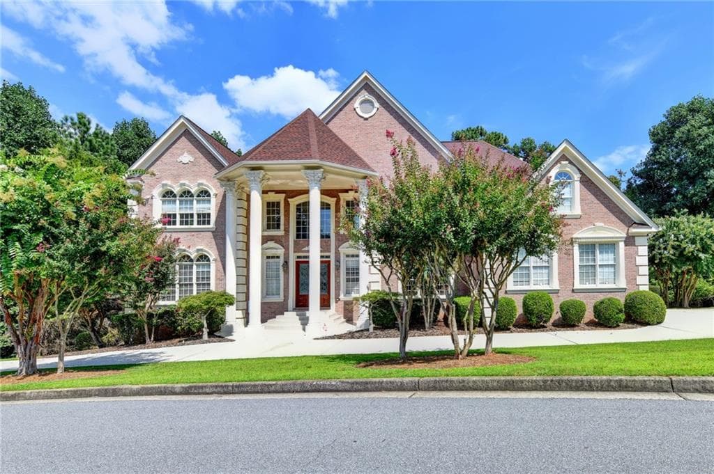 4 bedroom, 5 bathroom, 5,122 sq ft single family residence for sale at 8280 Sentinae Chase Drive, Roswell, GA 30076