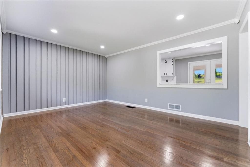3 bedroom, 2 bathroom, 1,674 sq ft single family residence for sale at 1100 Vonda Lane, Mableton, GA 30126 — photo 4