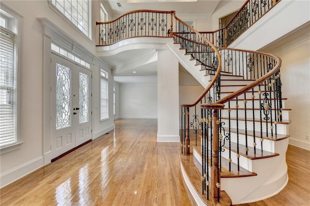 4 bedroom, 5 bathroom, 5,122 sq ft single family residence for sale at 8280 Sentinae Chase Drive, Roswell, GA 30076 — photo 8