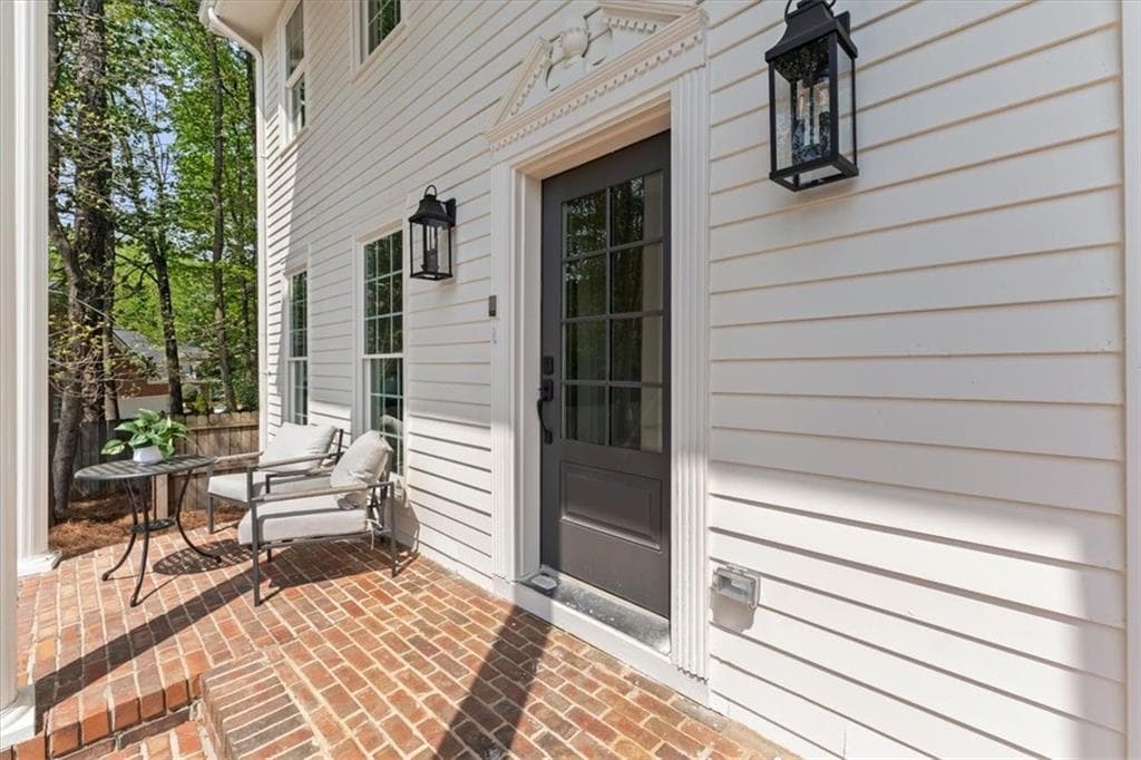 4 bedroom, 4 bathroom, 2,800 sq ft single family residence for sale at 3605 Sewell Mill Road, Marietta, GA 30062 — photo 6