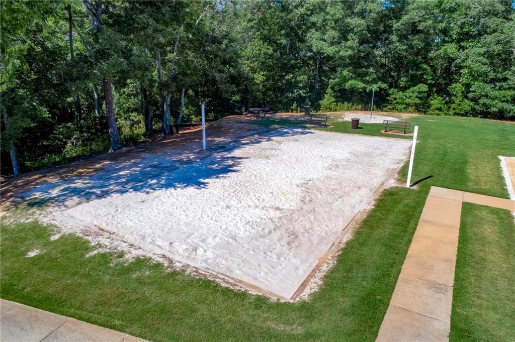 5 bedroom, 4 bathroom, 3,961 sq ft single family residence for sale at 10 Altar Rock Court, Cartersville, GA 30121 — photo 5