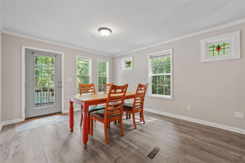 2 bedroom, 2 bathroom, 1,200 sq ft single family residence for sale at 158 Bamby Lane, Ellijay, GA 30540 — photo 5