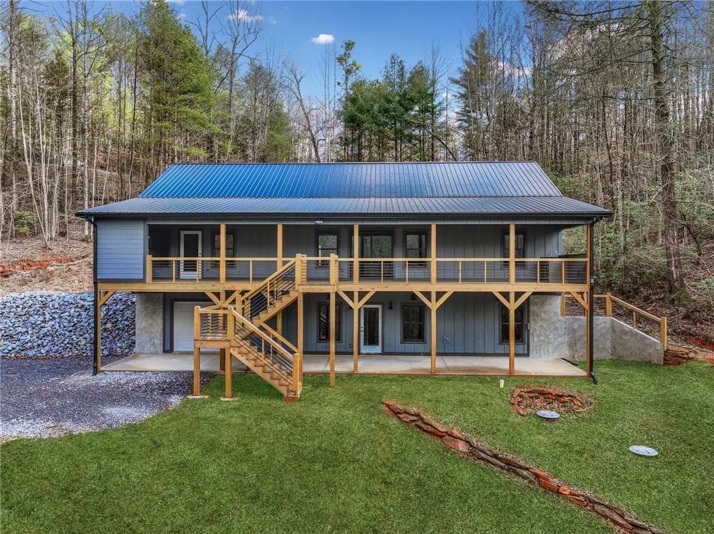 4 bedroom, 3 bathroom, 3,532 sq ft single family residence for sale at 641 Bryant Farm Lane, Ellijay, GA 30540 — photo 7