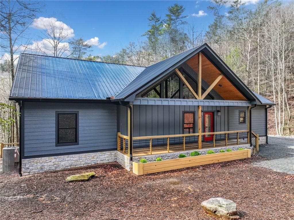 4 bedroom, 3 bathroom, 3,532 sq ft single family residence for sale at 641 Bryant Farm Lane, Ellijay, GA 30540 — photo 9