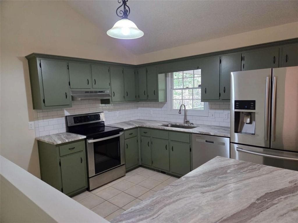 3 bedroom, 2 bathroom, 2,450 sq ft single family residence for rent at 984 Overlook Drive, Dawsonville, GA 30534 for $2,800 a month — photo 8