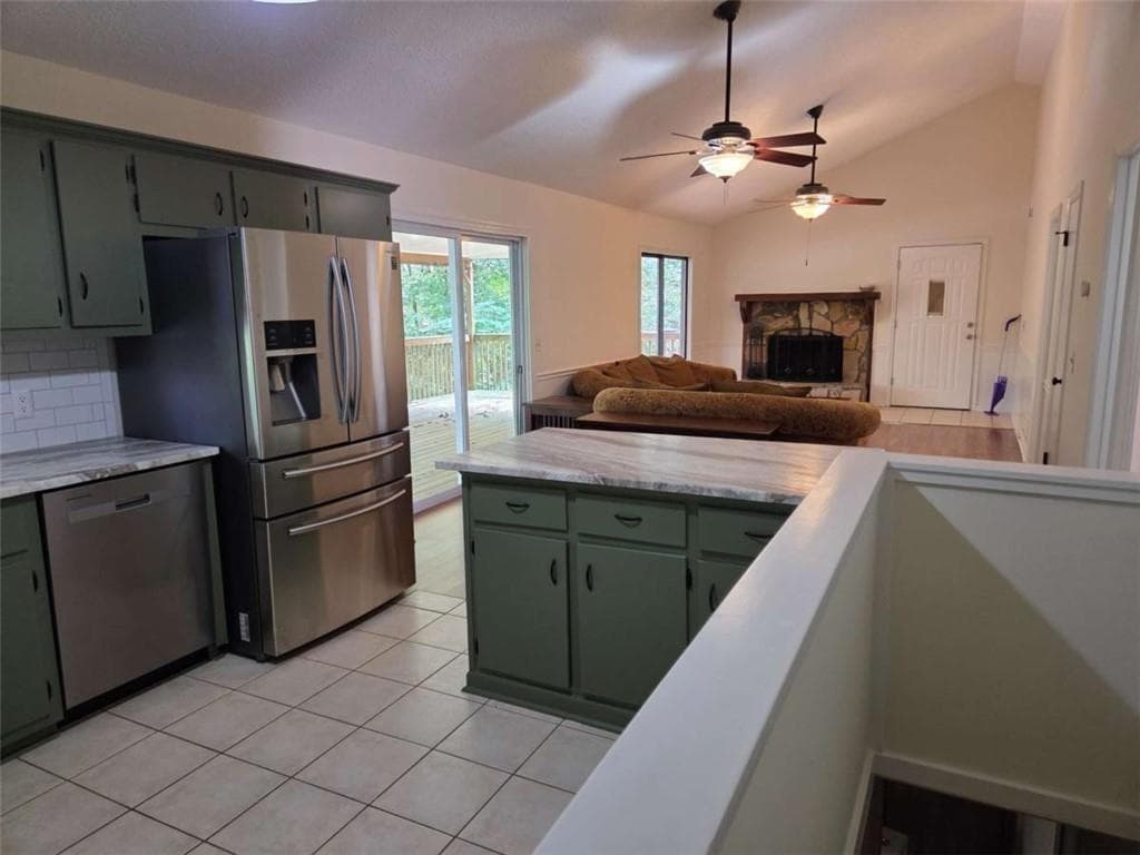 3 bedroom, 2 bathroom, 2,450 sq ft single family residence for rent at 984 Overlook Drive, Dawsonville, GA 30534 for $2,800 a month — photo 9