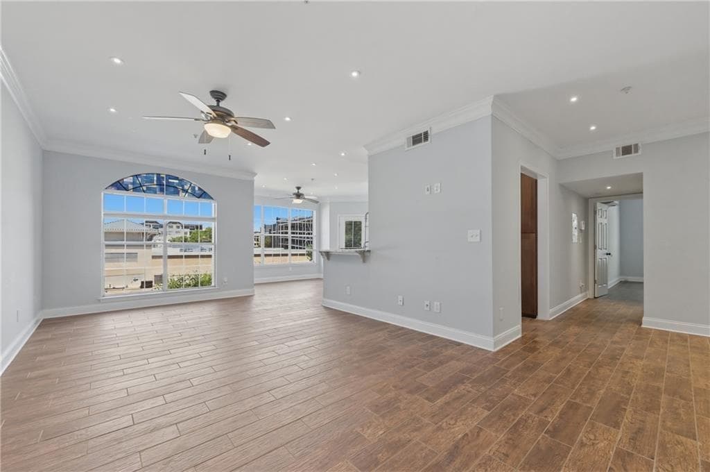 2 bedroom, 2 bathroom, 1,316 sq ft condominium for sale at 200 Renaissance Parkway 304, Atlanta, GA 30308 — photo 6