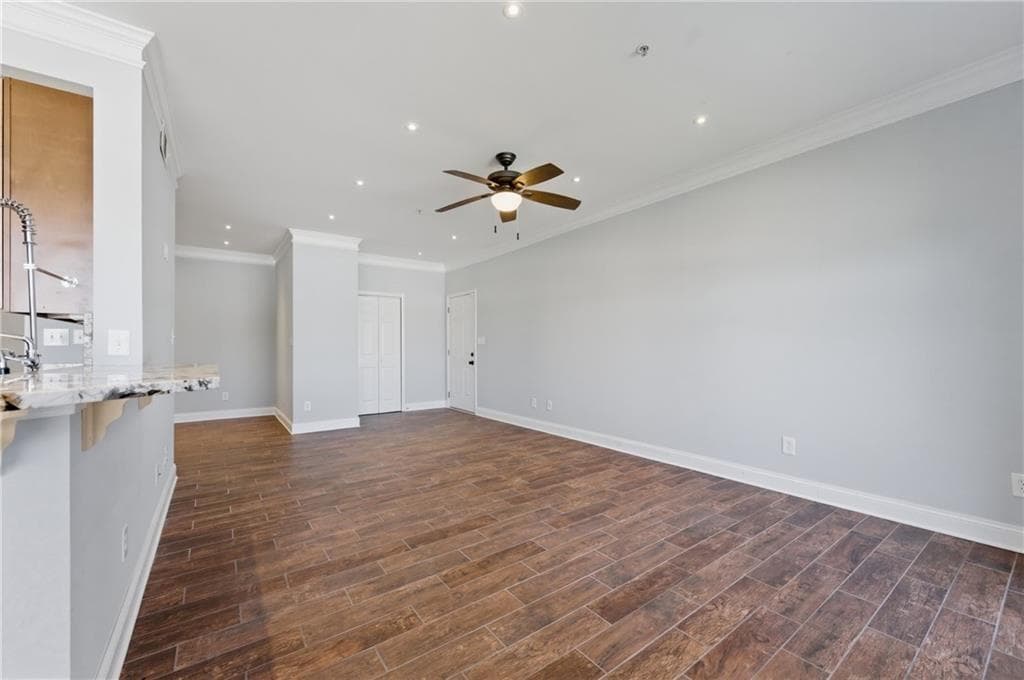 2 bedroom, 2 bathroom, 1,316 sq ft condominium for sale at 200 Renaissance Parkway 304, Atlanta, GA 30308 — photo 7