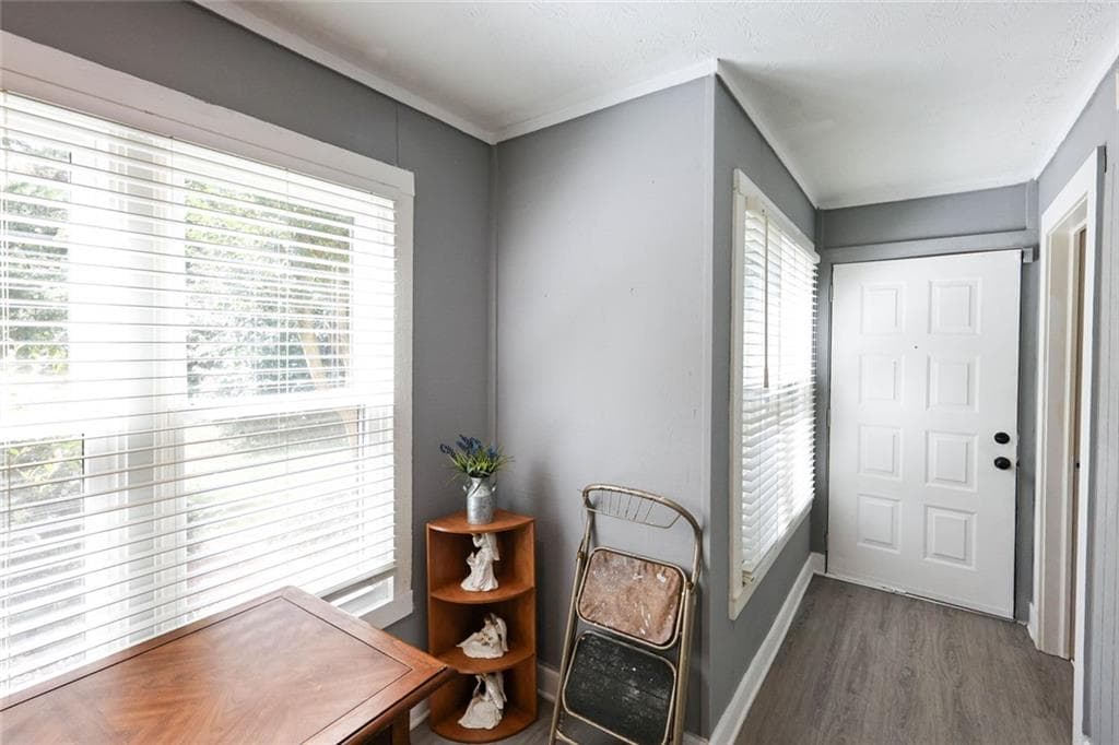 2 bedroom, 2 bathroom, 1,170 sq ft condominium for sale at 1322 Branch Drive, Tucker, GA 30084 — photo 3