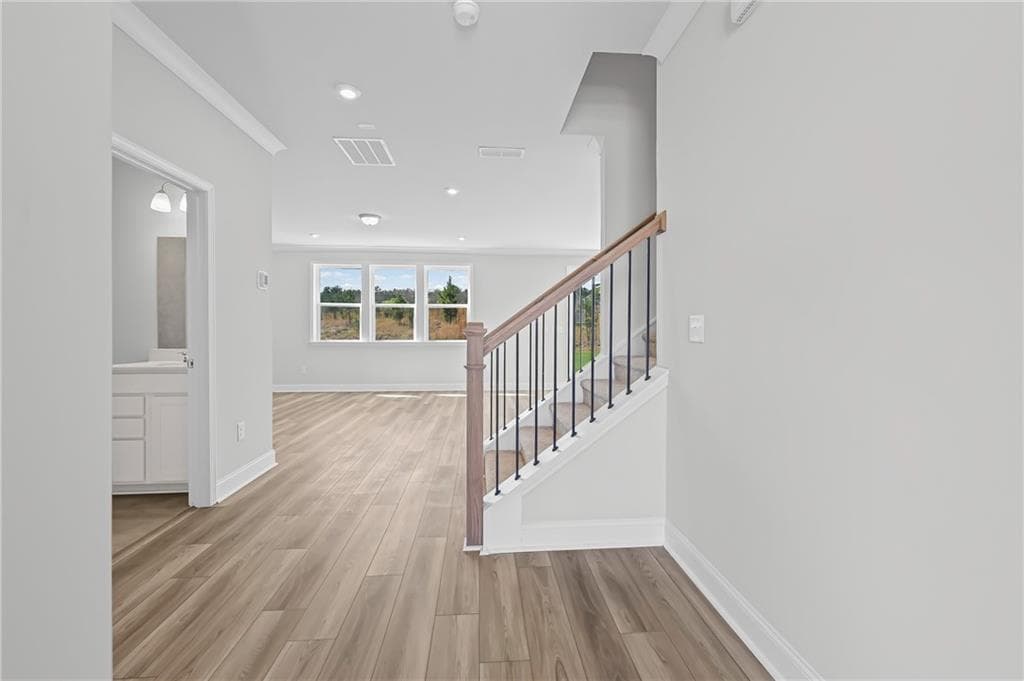 5 bedroom, 3 bathroom, 2,266 sq ft single family residence for sale at 268 Nesta Grove Drive, Locust Grove, GA 30248 — photo 6