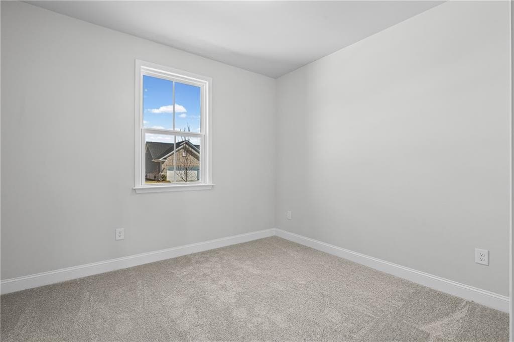 5 bedroom, 3 bathroom, 2,266 sq ft single family residence for sale at 268 Nesta Grove Drive, Locust Grove, GA 30248 — photo 7