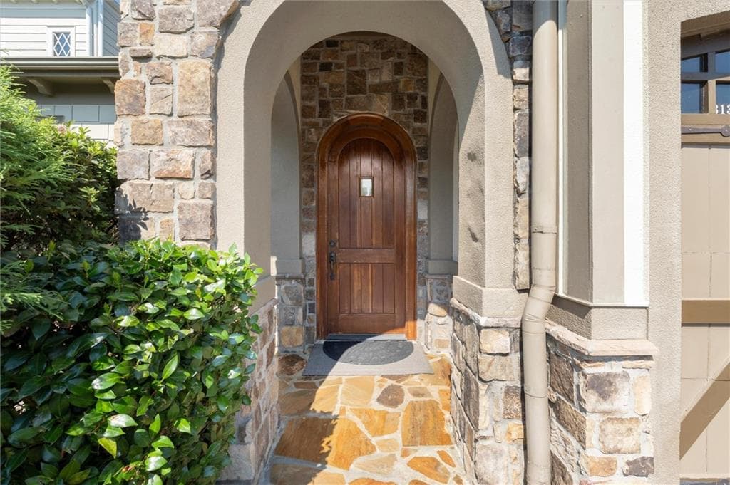 4 bedroom, 3 bathroom, 2,640 sq ft single family residence for sale at 313 Gray Shingle Lane, Woodstock, GA 30189 — photo 3
