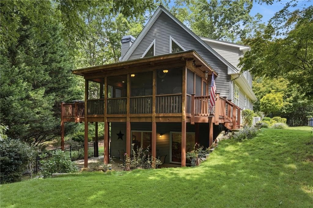 4 bedroom, 3 bathroom, 2,662 sq ft single family residence for sale at 3056 Clear Cove Way, Gainesville, GA 30506 — photo 2
