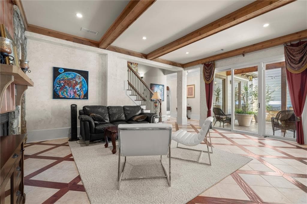 4 bedroom, 3 bathroom, 2,640 sq ft single family residence for sale at 313 Gray Shingle Lane, Woodstock, GA 30189 — photo 7