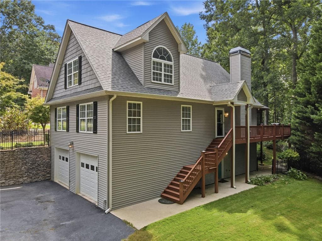 4 bedroom, 3 bathroom, 2,662 sq ft single family residence for sale at 3056 Clear Cove Way, Gainesville, GA 30506 — photo 7