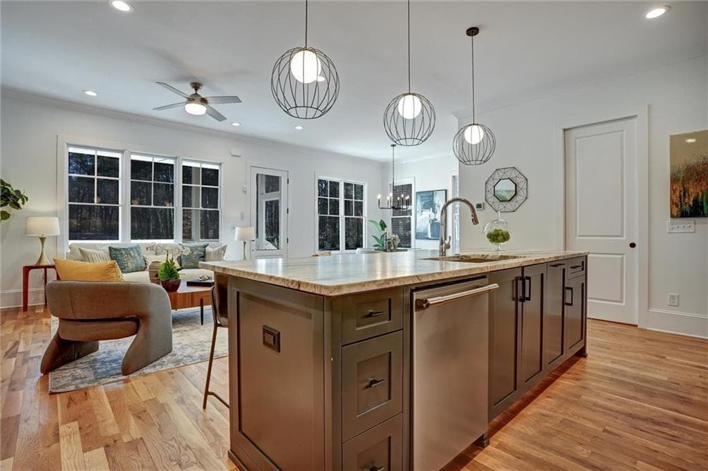 5 bedroom, 4 bathroom, 2,800 sq ft single family residence for sale at 2159 James Alley, Atlanta, GA 30345 — photo 9