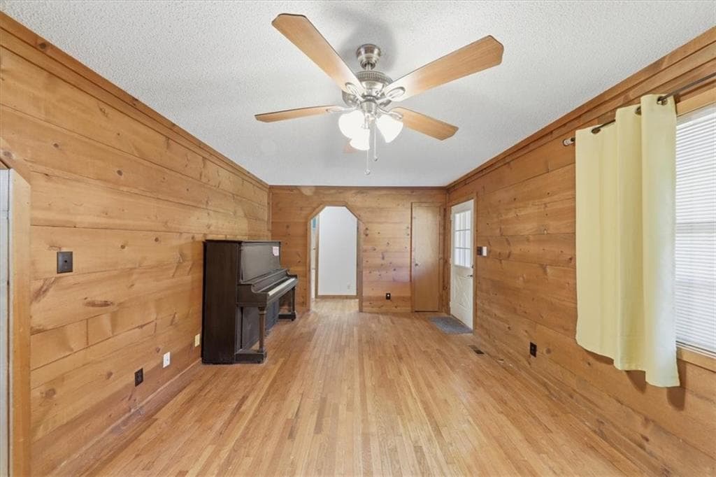 3 bedroom, 2 bathroom, 1,314 sq ft single family residence for sale at 270 Big Bear Court, Palmetto, GA 30268 — photo 8