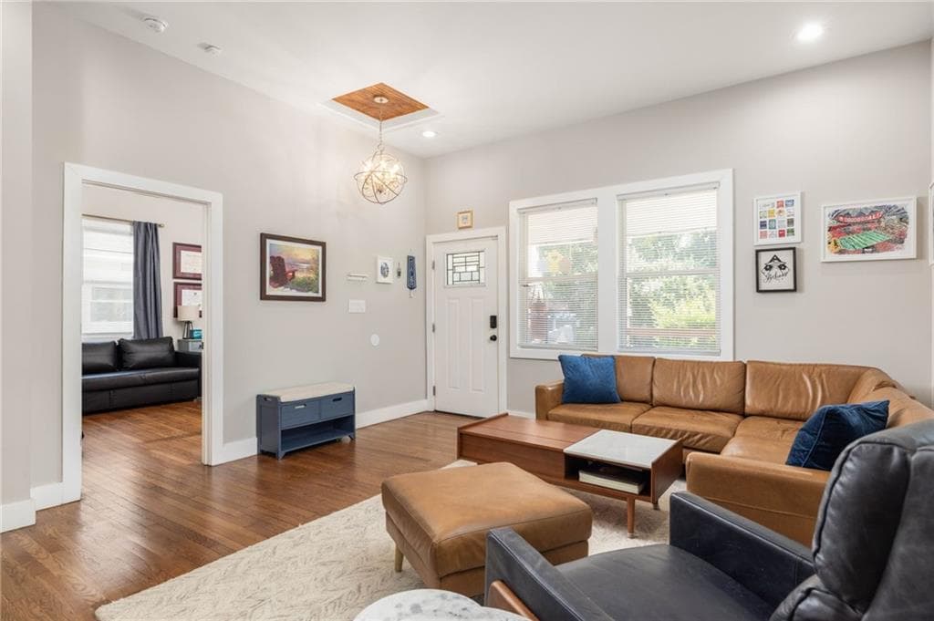 3 bedroom, 2 bathroom, 1,800 sq ft single family residence for sale at 911 Crew Street, Atlanta, GA 30315 — photo 6
