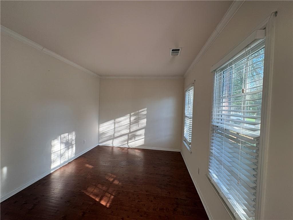 4 bedroom, 3 bathroom, 2,344 sq ft single family residence for rent at 3409 White Sands Way, Suwanee, GA 30024 for $2,500 a month — photo 3