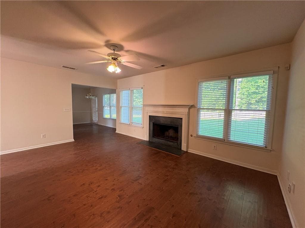 4 bedroom, 3 bathroom, 2,344 sq ft single family residence for rent at 3409 White Sands Way, Suwanee, GA 30024 for $2,500 a month — photo 7