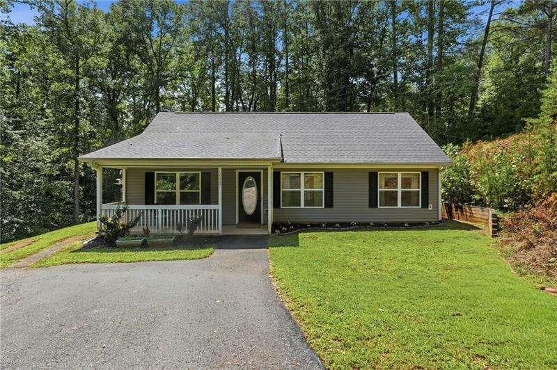 3 bedroom, 2 bathroom, 1,132 sq ft single family residence for sale at 5387 Auraria Road, Dawsonville, GA 30534 — photo 1 of 36