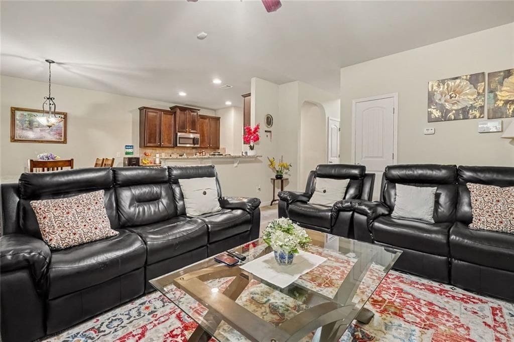 4 bedroom, 3 bathroom, 2,886 sq ft single family residence for sale at 19 Gloster Park Court, Lawrenceville, GA 30044 — photo 10