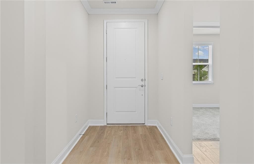 3 bedroom, 3 bathroom, 2,124 sq ft single family residence for sale at 134 Kenney Way, Locust Grove, GA 30248 — photo 4
