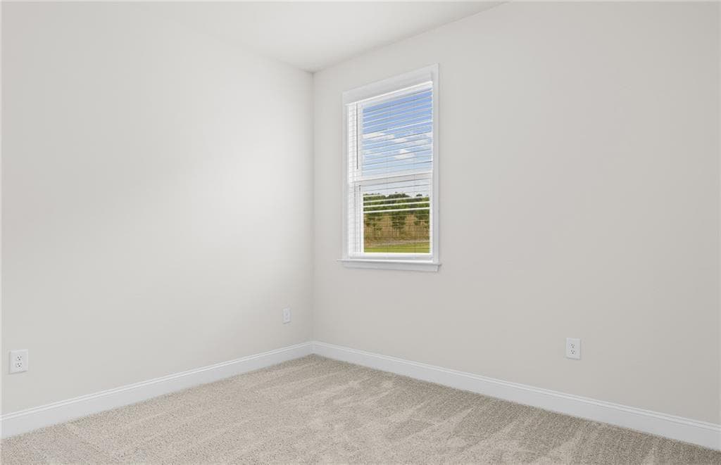 3 bedroom, 3 bathroom, 2,124 sq ft single family residence for sale at 134 Kenney Way, Locust Grove, GA 30248 — photo 5