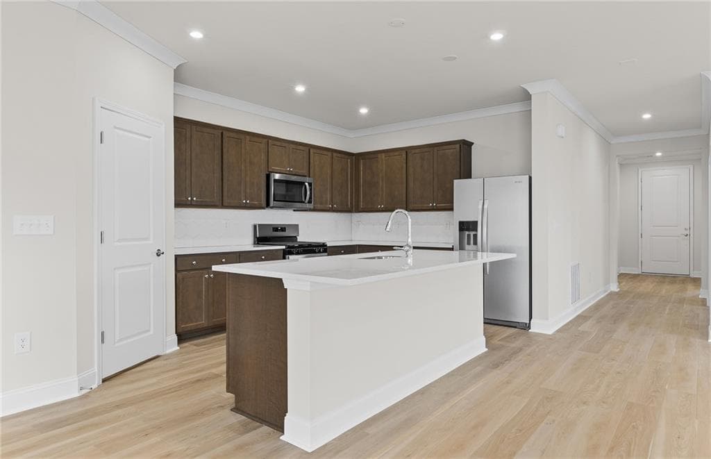 3 bedroom, 3 bathroom, 2,124 sq ft single family residence for sale at 134 Kenney Way, Locust Grove, GA 30248 — photo 10