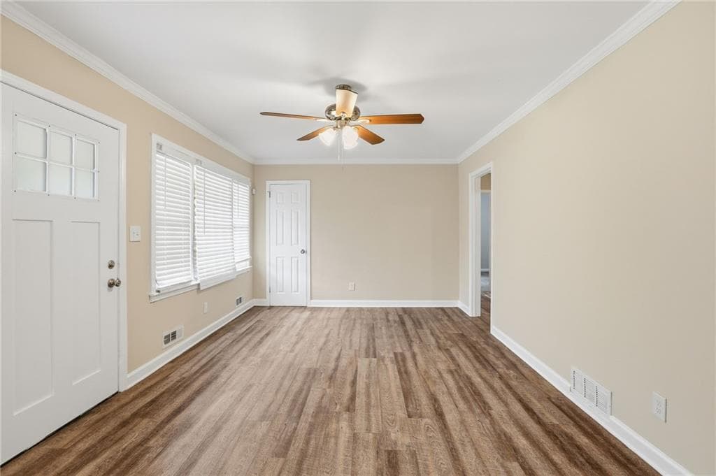 3 bedroom, 1 bathroom, 1,143 sq ft single family residence for sale at 1972 S Columbia Place, Decatur, GA 30032 — photo 7