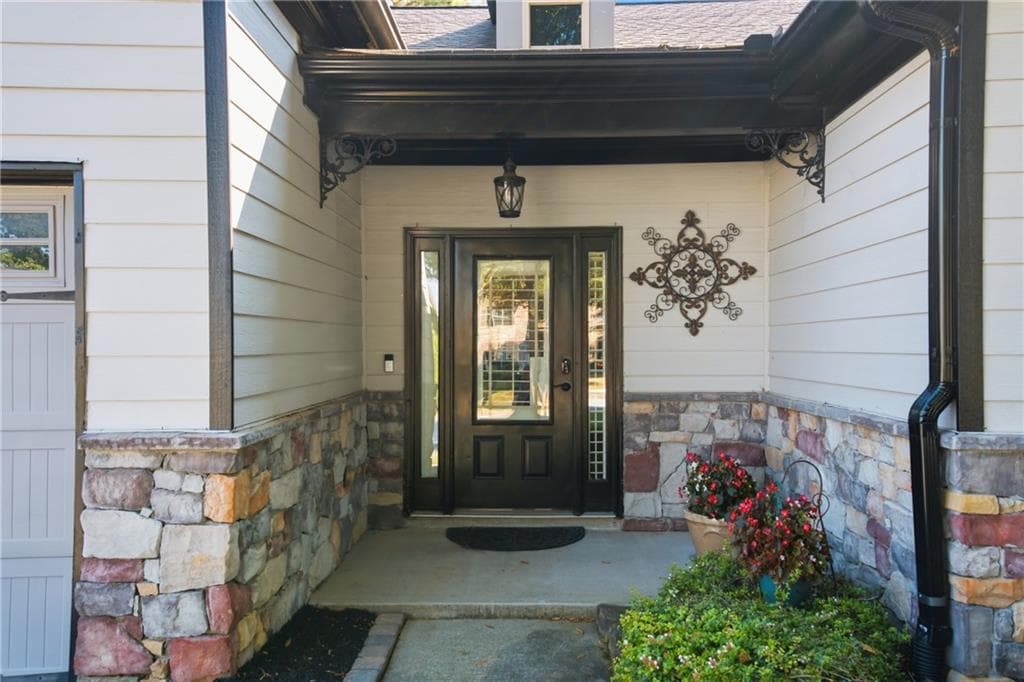 4 bedroom, 3 bathroom, 2,596 sq ft single family residence for sale at 5804 Ansley Terrace, Braselton, GA 30517 — photo 3