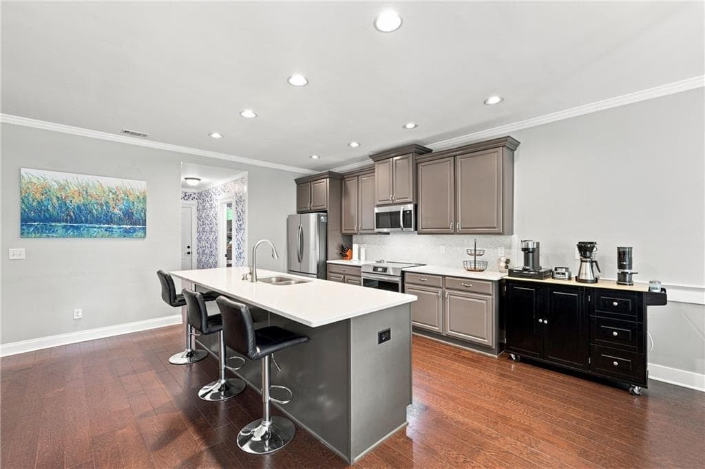 4 bedroom, 3 bathroom, 2,596 sq ft single family residence for sale at 5804 Ansley Terrace, Braselton, GA 30517 — photo 9