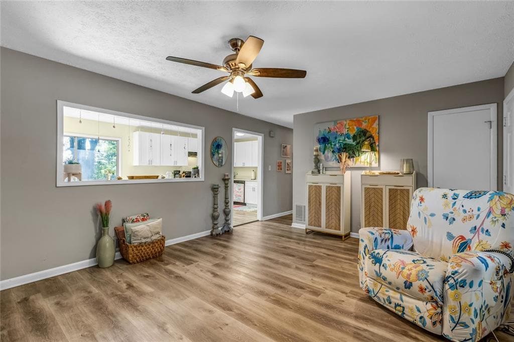 3 bedroom, 2 bathroom, 1,061 sq ft single family residence for sale at 135 Highland Drive, Stockbridge, GA 30281 — photo 5