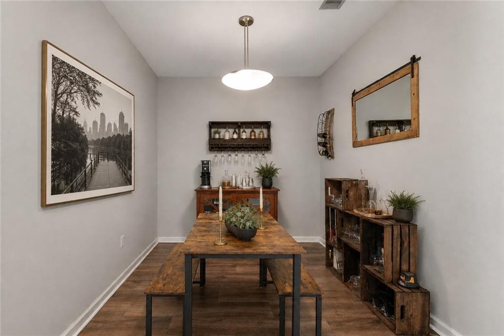 2 bedroom, 2 bathroom, 1,077 sq ft condominium for sale at 821 Ralph McGill Boulevard 3110, Atlanta, GA 30306 — photo 4