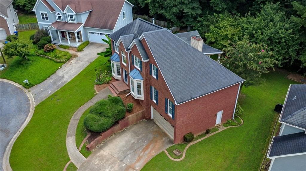 5 bedroom, 3 bathroom, 3,660 sq ft single family residence under contract at 1336 Velvet Creek Way, Marietta, GA 30008 — photo 3