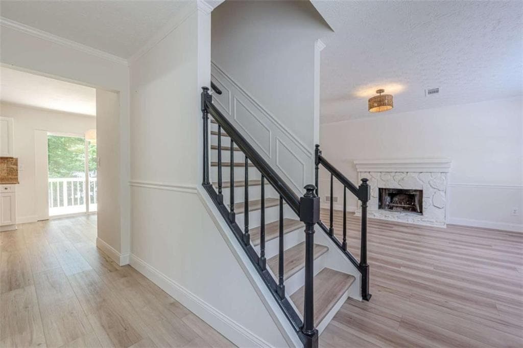 3 bedroom, 3 bathroom, 1,660 sq ft single family residence for rent at 10310 Rillridge Court, Alpharetta, GA 30022 for $2,395 a month — photo 3