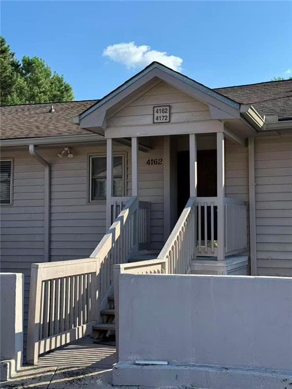 2 bedroom, 2 bathroom, 1,446 sq ft townhouse for sale at 4162 Stillwater Drive, Duluth, GA 30096 — photo 2