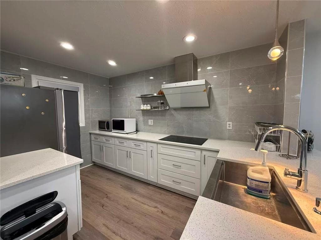 2 bedroom, 2 bathroom, 1,446 sq ft townhouse for sale at 4162 Stillwater Drive, Duluth, GA 30096 — photo 3