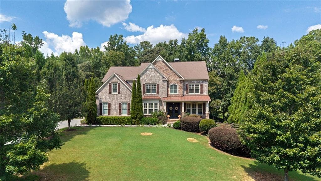 6 bedroom, 5 bathroom, 5,667 sq ft single family residence for sale at 360 Dewpoint Lane, Johns Creek, GA 30022 — photo 2