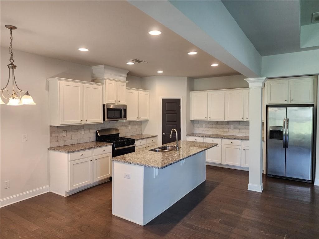 6 bedroom, 3 bathroom, 3,045 sq ft single family residence for rent at 1672 Lapland Drive, Lawrenceville, GA 30045 for $4,399 a month — photo 4