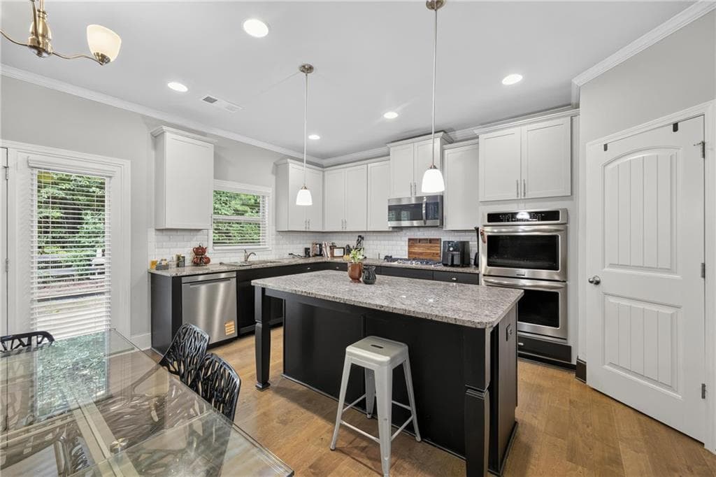 4 bedroom, 3 bathroom, 3,188 sq ft single family residence for sale at 5686 Walnut Mill Lane, Powder Springs, GA 30127 — photo 8