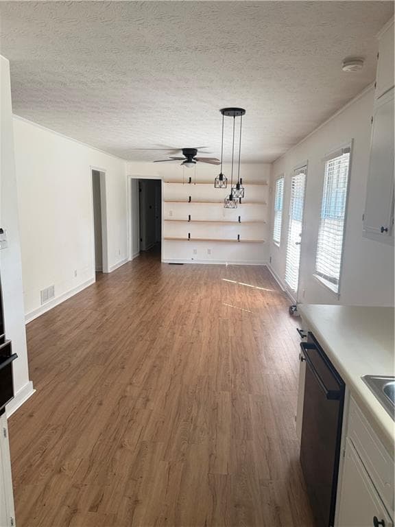 3 bedroom, 2 bathroom, 1,835 sq ft single family residence for rent at 2168 Cannon Hill Road, Lilburn, GA 30047 for $2,000 a month — photo 5
